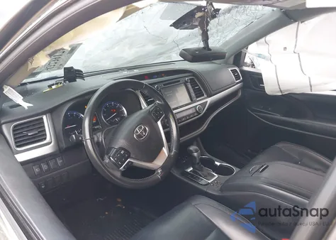 2019 Toyota Highlander Xle from USA, damaged, VIN 5TDJZRFH5KS590563